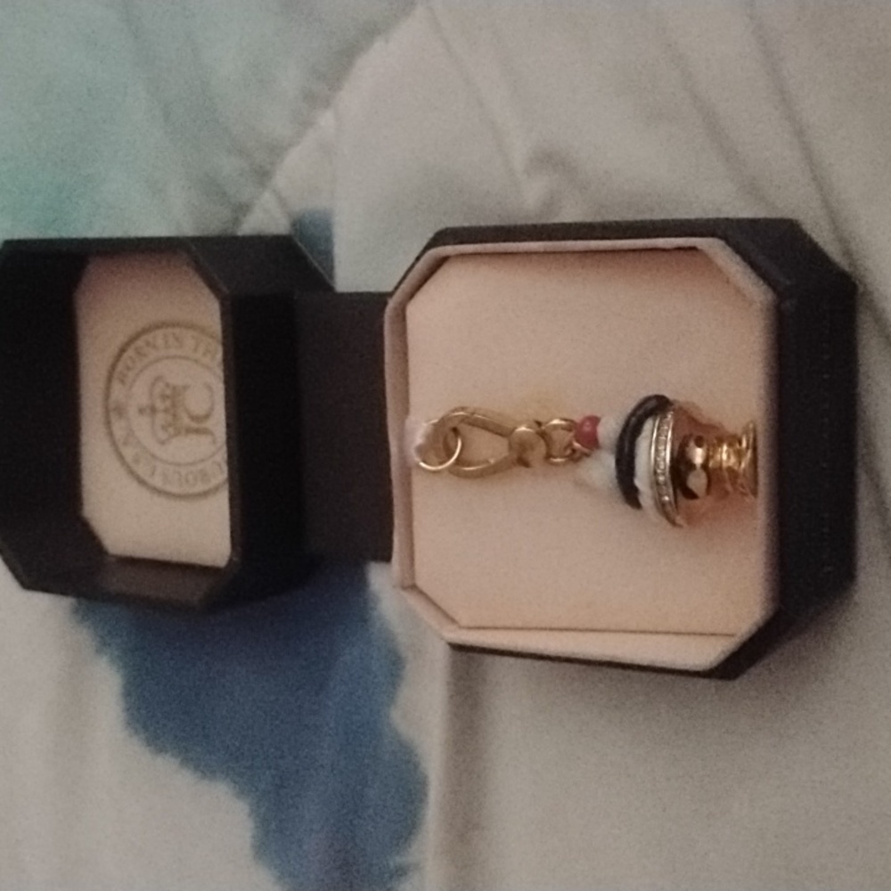 Ice cream cone charm